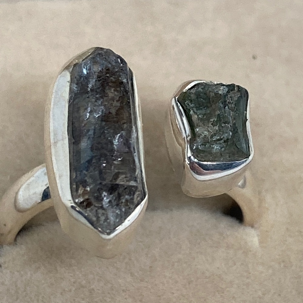 💯 % GENUINE CZECH MOLDAVITE RING - Picture 8 of 8